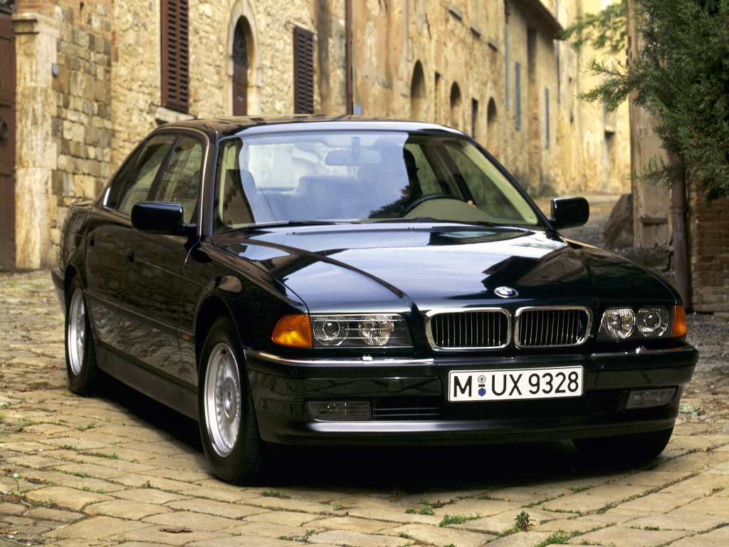 bmw e38 фото 12