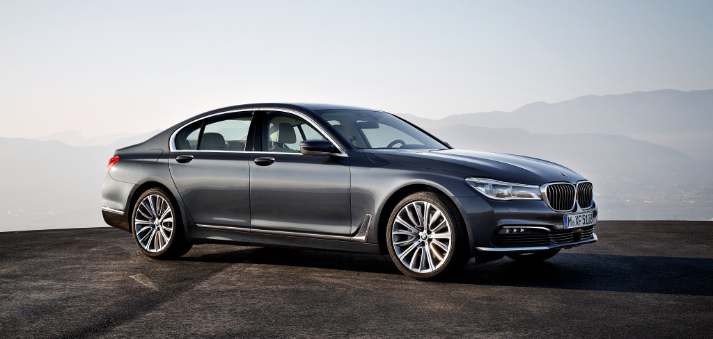 BMW G11 фото